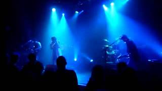 Amanaemonesia Live in Tivoli, Utrecht of Chairlift 19/02/2012