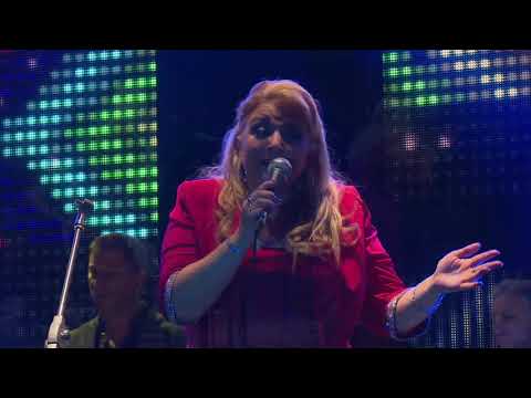 10 - (ENGANCHADOS) NIEGALO Y ENAMORADA - VOCES DE ORO Y PLATINO - EN VIVO