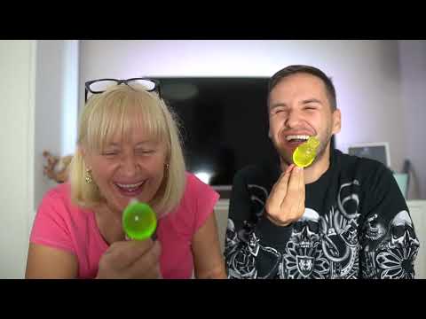 ISPROBAVAMO AMERIČKE SLATKIŠE - gledaj do kraja 😂