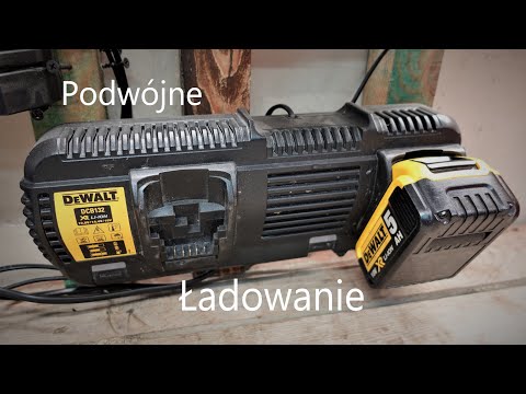 DEWALT Dvigubas akumuliatorių įkroviklis DCB132-QW, 10.8 - 54 V video