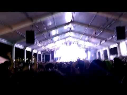 Aly & Fila @ FSOE Island - Darren Porter - Human