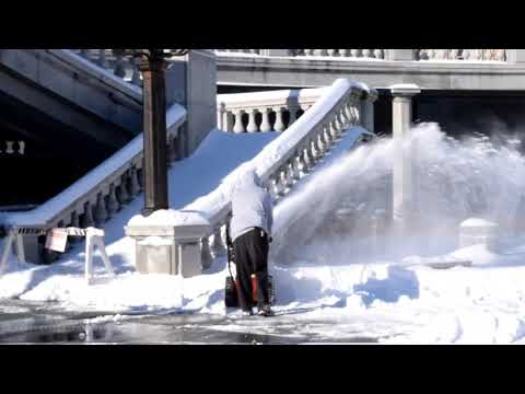 12-17-2020 Harrisburg, PA - Snow Removal from the State Capitol