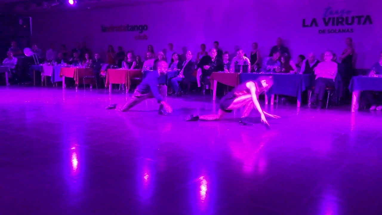 Cecilia Vicencio y Leonardo Pankow en La Viruta