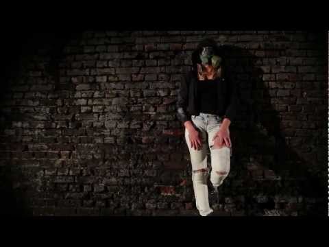 Oliver Lutrov - Napad Panike 2012 Official video HD