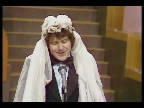 Silvestr 1977: Silvestr na přání aneb Čí jsou hory Kavčí? 1/2