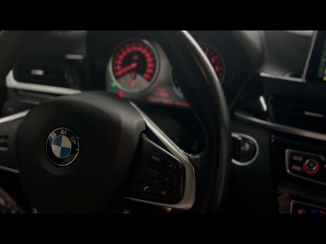 2016 BMW X1 xDrive28i/AWD/NAVI/HUD/HKSOUND/PANOROOF in Cars & Trucks in Calgary
