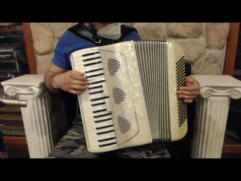 4641 - Cream Galanti Piano Accordion MMM 41 120 $499