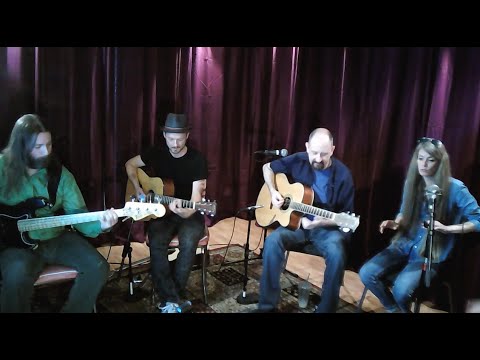 Circe Link - Calico Girlfriend (LIVE March 29th 2015, by Michael Nesmith)