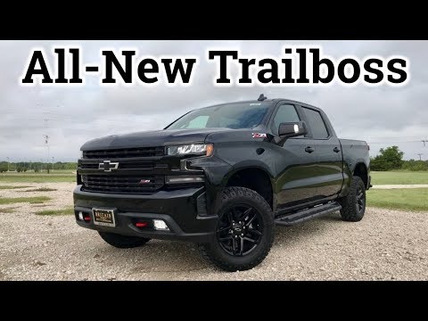 Review: 2019 Chevy Silverado LT Trailboss | Did Chevy Do Enough to be #1? Video