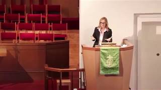 Chely Wright speaks at The Congregational Church of Manhasset 10/15/17