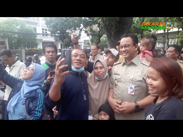 Gubernur DKI Jakarta Anies Baswedan Meninjau Taman Puring