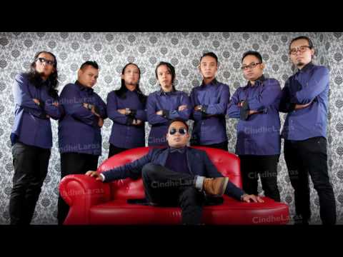 KONEG LIQUIDkustik - Marai Cemburu [Cover] - [Dangdut Akustik Jogja] [LIQUID BAR & KITCHEN]