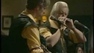 The Corries --- Loch Lomond / Farewell To The Creeks