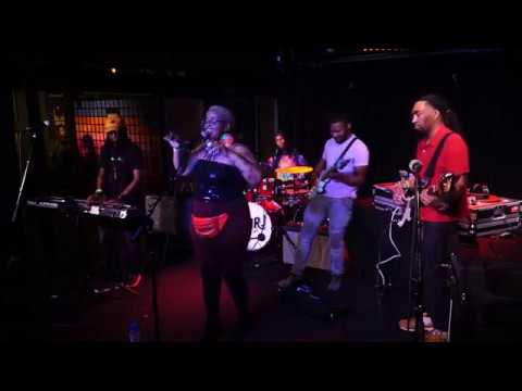 Promotional video thumbnail 3 for SunQueen Kelcey & The Soular Flares