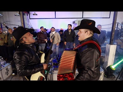 Los Tercos - La Terco Posada (En Vivo)