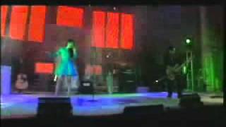 Belanova - Te Quedas o Te Vas (dulce beat live 2006)
