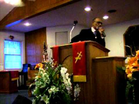 Rev Gardner preaching at Progressive 10 31 2010 avi