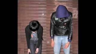 Tell Me What to Swallow - Crystal Castles (Lyrics)