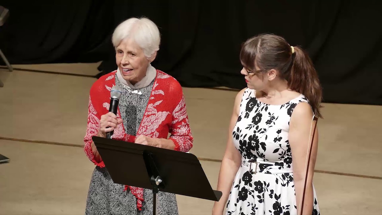 Violinist Gabriela Diaz