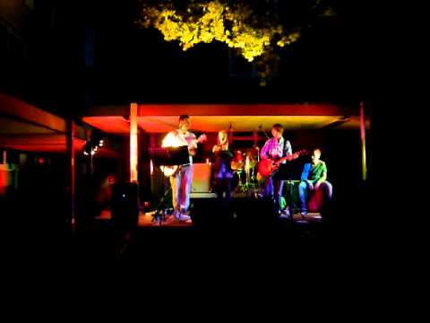 Trudy van Fredward - Unwritten (Cover) - LIVE