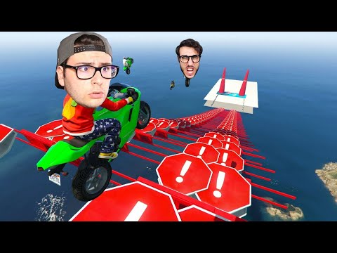 ABBIAMO FINITO LA RAMPA 999999% IMPOSSIBILE CON LE MOTO!- GTA 5 w/Stef Phere Baddi