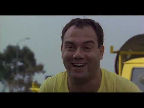 "Ritirale le gambe" - Bianco, rosso e Verdone (1981)