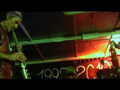 Antimateria - featuring famoudou don moye - live in Turin 2010