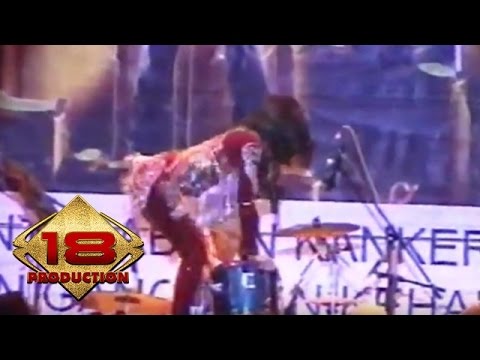 Uut Permatasari - Hello Dangdut (Live Konser Probolinggo 11 Februari 2006)