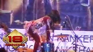 Download lagu Uut Permatasari - Hello Dangdut (Live Konser Probolinggo 11 Februari 2006) mp3