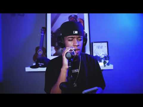 Peiker El Tira Letra  - KARMA (Live Performance)