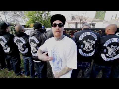 Danny Diablo featuring Chino Brown - Stomp You Out