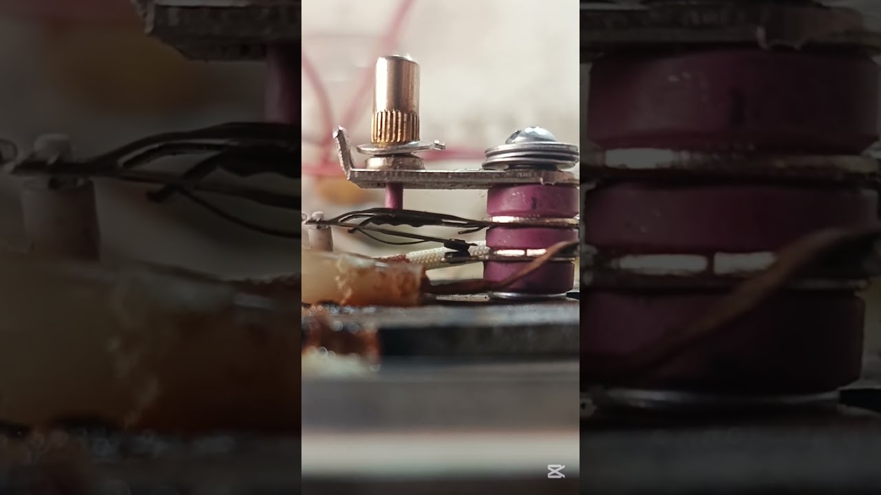 How does a thermostat work? What does a thermostat do? How does an iron thermostat work?