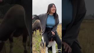 Download lagu shoulder ride part 4 mp3