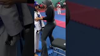 Download lagu Pengen jadi murid nya #gemoy #jilbabgemoy #tante #guru mp3