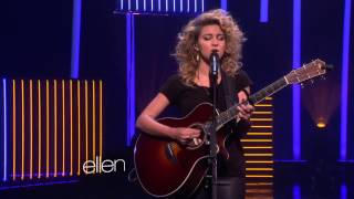 Tori Kelly Performs &#39;Dear No One&#39; on Ellen