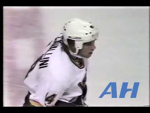 NHL Oct. 14, 1989 St. Louis Blues v Chicago Blackhawks (R) Paul Cavallini v Mike Hudson