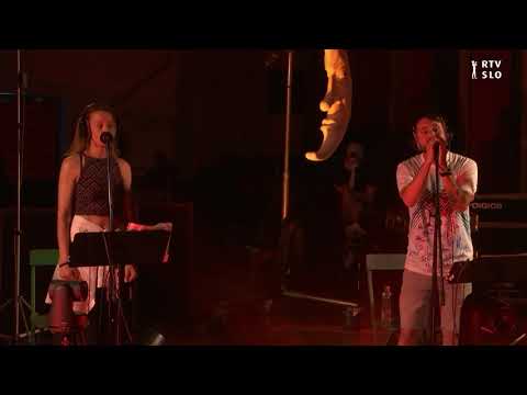 Tina Marinšek in Tine Matjašič + Ivan Lotrič - Tu je moj dom [Živooke]