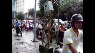 preview picture of video 'Crazy traffic in Vietnam, Ho Chi Minh City'