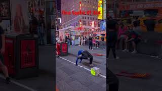 Street performance at Time Square #timesquare #newyork #streetperformer #nightlife