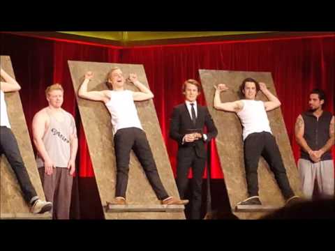 "The tickle game" from I kveld med Ylvis Live