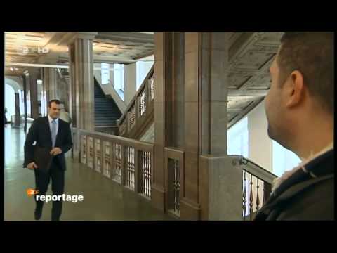 Die Verhandlung ist eröffnet!   Alltag am Frankfurter Amtsgericht [Dokumentation Deutsch]