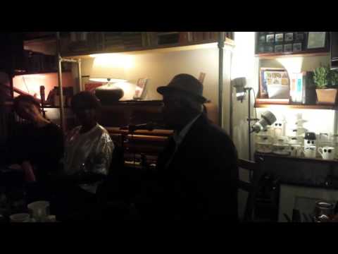 Hudeidi on music in Somalia around independence