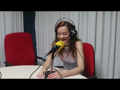 Anabmondejar nos visitó para hablarnos de su proyecto musical