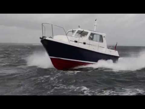 Orkney Pilot House 27 on test with MBM