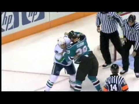 Ryane Clowe vs. Mike Brown hockey fight 9/27/08