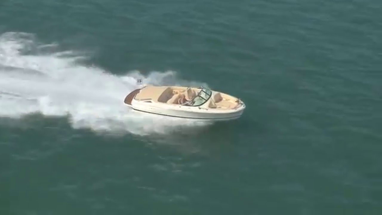 Официальный трейлер Chris-Craft Carina 21