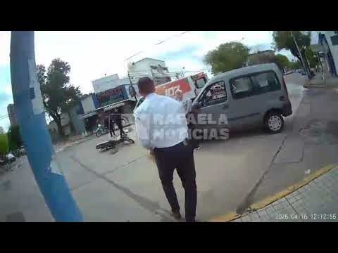 Motociclista lesionada en Av. Santa Fe y Aarón Castellanos