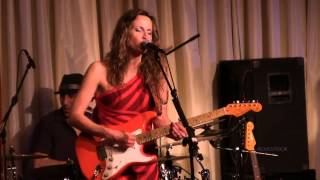 Ana Popovic Live @ The Bull Run 4/20/13