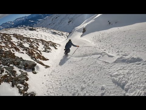 Powderline in Laax :) Following Nicolas Müller:)