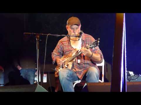 Seasick Steve 'Last Po'man' live at Carfest South 24.08.13 HD